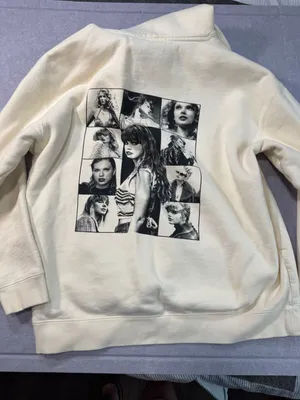 Taylor Swift The Eras Tour Official Photo Collage Cream Pullover Hoodie XL thumbnail 6