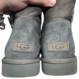 UGG Bailey Button Charcoal Grey Suede Boots Women’s Size 11 thumbnail 7