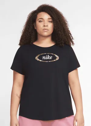 Nike T-Shirt thumbnail 1
