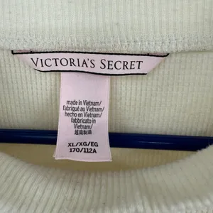 Victoria's Secret Size XL Long Sleeve Waffle Knit‎ Top Shirt Cream Mock Neck thumbnail 5