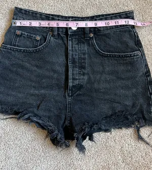 ZARA Black High Rise Distressed Cheeky Denim Shorts Size 2 thumbnail 4