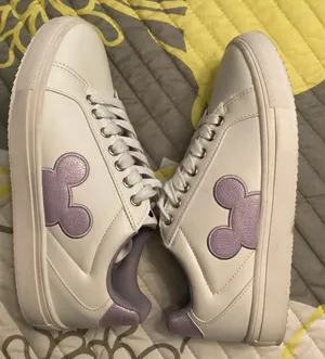 Disney Mickey Mouse Character Court Ladies' Sneakers Lavender Sz 8 thumbnail 1