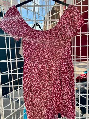 Hollister Red Floral Short-Sleeve Square Neck Dress thumbnail 2