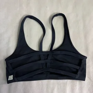 🖤 Vuori Strappy Sports Bra Black Camo Medium Yoga Workout Bra VW104 thumbnail 2