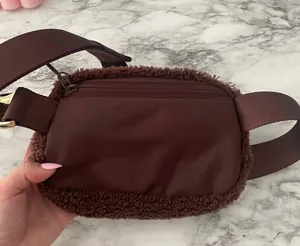 Lululemon Belt Bag thumbnail 4