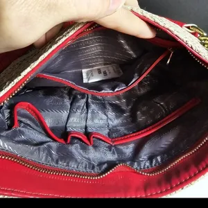 SIMPLY VERA Vera Wang Woven Hobo Bag Red Trim Gold Chain Classic everyday thumbnail 6