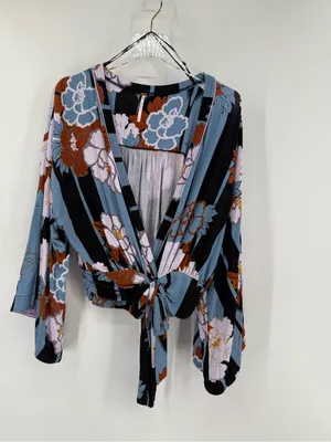 Free People That's a‎ Wrap Floral Top Black Combo size medium thumbnail 3