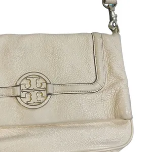 Tory Burch Amanda Foldover Messenger Convertible Crossbody Bag NWT Luxury Chic thumbnail 4