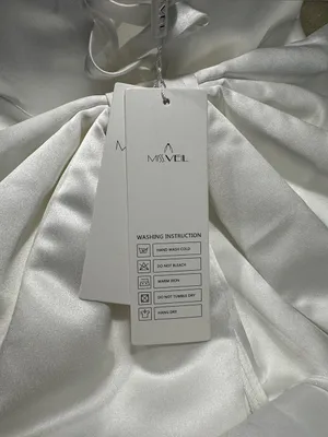 Miss Veil Strapless Fitted Wedding Dress with Removable Bow Train White NWT thumbnail 7
