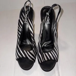 Unlisted Y2K Baddie Sandals‎ Heels Slip On Slingback Peep Toe Zebra Print Sz 9 thumbnail 2
