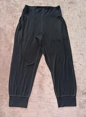 Lululemon Women's Pant High-Rise With Pockets‎ Dark Gray Size 6 thumbnail 1