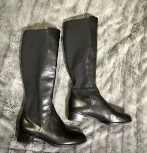 Munro Black Knee High Boots thumbnail 1