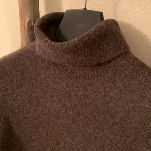 Green Turtlneck Sweater Wool Blend thumbnail 7