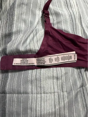 Victoria’s Secret Bra thumbnail 5