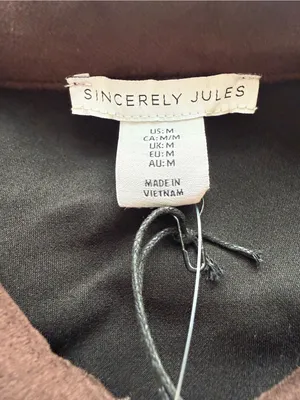 NWT Sincerely Jules Brown Faux Suede Overshirt Size M thumbnail 5