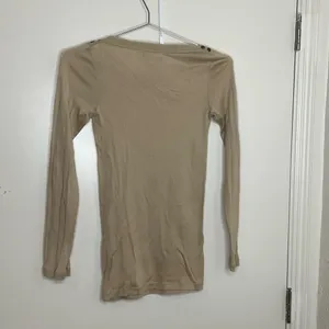 Burberry Long Sleeve Tee Size S thumbnail 3