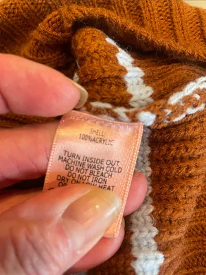 Brown Stripe Button thumbnail 5
