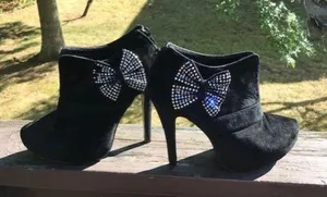 Delicacy Women Black Suede Ankle Boots Size 8.5 thumbnail 1