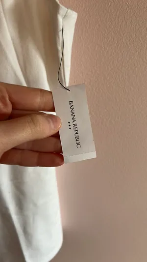 Banana Republic white basic tank thumbnail 5