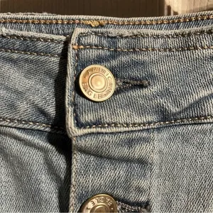 American Eagle Super Stretch High Rise Button Denim Skirt Size‎ 6 Cotton 90’s thumbnail 7
