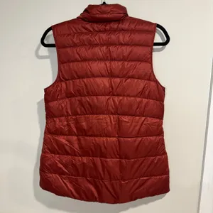 REI Womens Down Puffer Vest 650 2.0 Orange Cabin Wood Size Small Water Repellent thumbnail 2