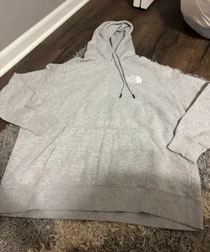 North face sweatshirt thumbnail 1