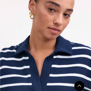 MADEWELL‎ Rugby Polo Tee Sweatshirt in True Midnight Navy thumbnail 2