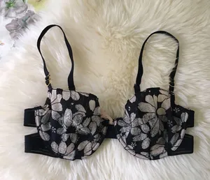 Victoria's Secret Bralette 36C thumbnail 1