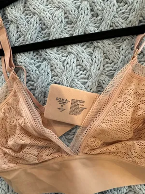 Soma triangle bralette with lace  thumbnail 3