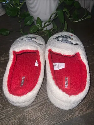 Peanuts Cream Slip-On Slippers with Snoopy Riding A Bicycle Size Lg thumbnail 4