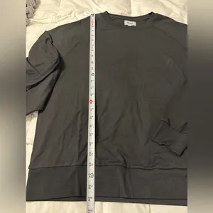 Feat Unisex Black Roam Crewneck - NWT - Size L thumbnail 10