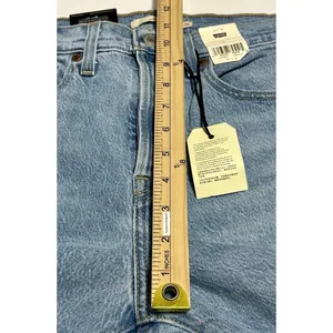 Levi's Premium Wedgie High Rise Tapered Jeans Women's Size 30 Light Wash NWT thumbnail 10
