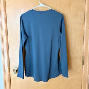 REI Co-op Long Sleeve Top Womens Medium Blue Grey Performance‎ Base Layer 154847 thumbnail 3