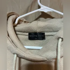 White Fox hoodie thumbnail 2
