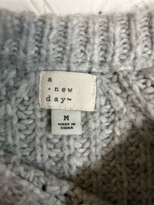 A New Day Women's Gray Knit Sweater Size Medium thumbnail 3