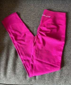 Alphalete Amplify Leggings thumbnail 1