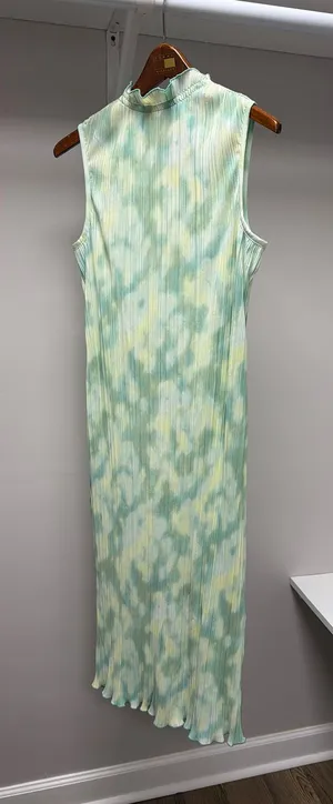Dress Green Size XS thumbnail 1