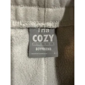Tna Aritzia Cozy Fleece Boyfriend Shorts‎ White Relaxed Fit Small thumbnail 5