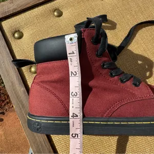 Dr. Martens Maelly Red Canvas Boots Women’s 8 EU 39 UK 6 Lace Up thumbnail 9