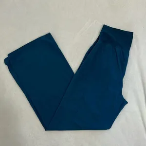 Cherokee Women’s Maternity Scrub Pants Size XS thumbnail 1