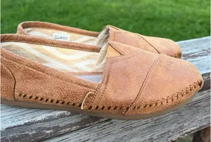 Skechers Bobs Flats Womens 8M Luxe Rain Dance Chestnut Slip On Memory Foam thumbnail 1