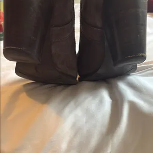 UGG Brown leather/suede Ankle Booties with Chunky Heel thumbnail 6