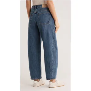 Seven7 Gusset High Waist Ankle Barrel Jeans in a medium-blue wash Size 8 thumbnail 2