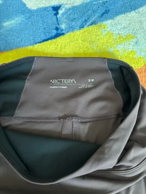 Arcteryx leggings  thumbnail 4