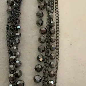 Necklace thumbnail 4
