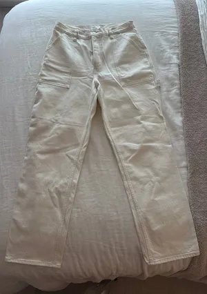 Abercrombie curve love 90’s straight ultra high rise carpenter jean thumbnail 1