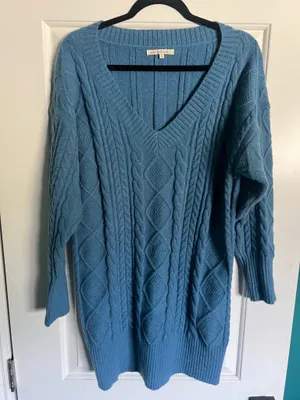 Luna Boutique blue sweater dress thumbnail 2