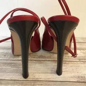 Sergio Rossi Vintage Leather Slingback Pumps thumbnail 3