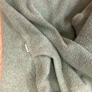 Feat BlanketBlend Joggers seafoam green sz Medium. thumbnail 7