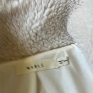 Trendy White Sherpa Jacket thumbnail 7